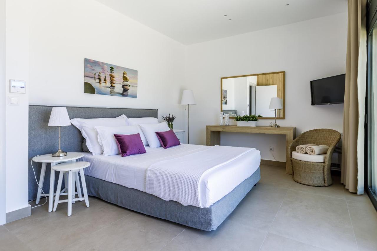 Villa Antigone Luxury Retreat スコペロス エクステリア 写真